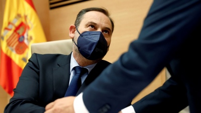 Ισπανία - Σκάνδαλο της «μάσκας»: Ο αρμόδιος πρώην υπουργός Μεταφορών αρνήθηκε να παραιτηθεί από βουλευτής