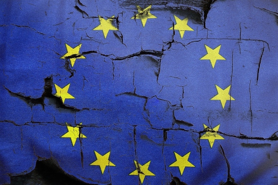 Μία ακόμη «συμφωνία» της Ευρώπης γίνεται περίγελως στις αγορές – Συμφώνησε στη μείωση του χρέους, αλλά δεν παρουσίασε κανένα μέτρο…