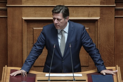 Αυστηρή προειδοποίηση Βαρβιτσιώτη στην Αλβανία για την προστασία της ελληνικής μειονότητας