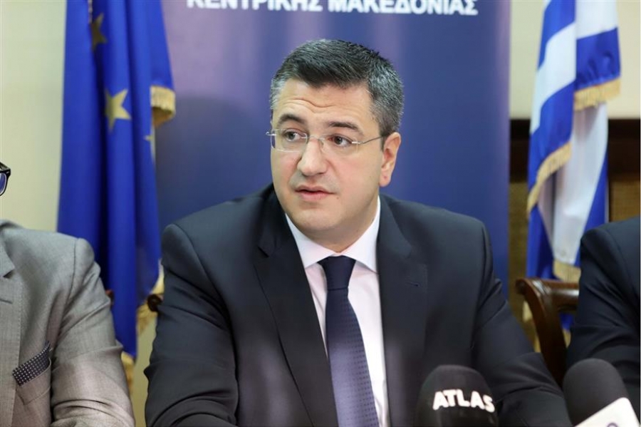 Εσπευσμένα στο χειρουργείο ο Τζιτζικώστας - Είχε σοβαρό ατύχημα