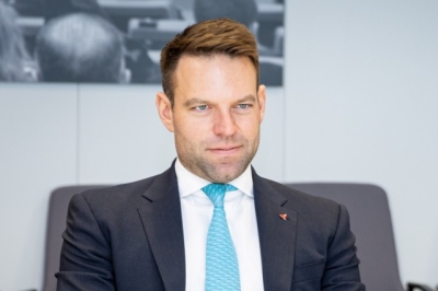 Κασσελάκης: Το «τζάκι» θα αποθρασυνθεί στις ευρωεκλογές, θα κάψει την... καμμένη γη για να διατηρήσει την εξουσία