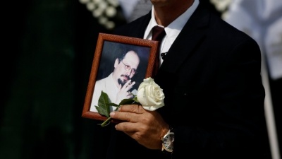 Σε κλίμα βαθιάς συγκίνησης το τελευταίο αντίο στον δημοσιογράφο Βασίλη Λυριτζή