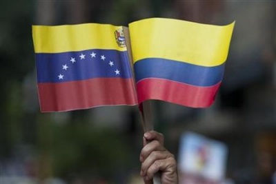 Κολομβία: Γελοίοι οι ισχυρισμοί περί στρατιωτικής μας επέμβασης στη Βενεζουέλα