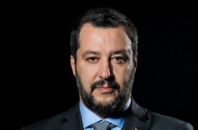 Salvini: Δεν θα κάνουμε βήμα πίσω – Θα διαθέσουμε 16 δις ευρώ για συντάξεις, εισόδημα πολιτών