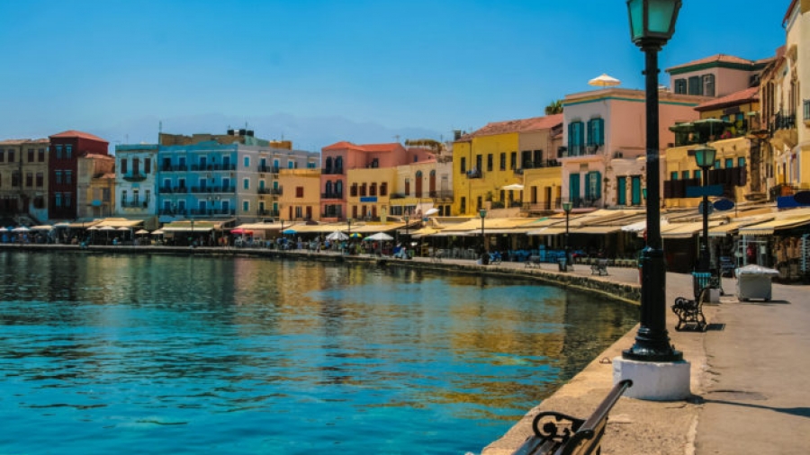 Στους 200.000 οι τουρίστες στην Κρήτη ως το τέλος Απριλίου, παρά τις «παρενέργειες» του πολέμου