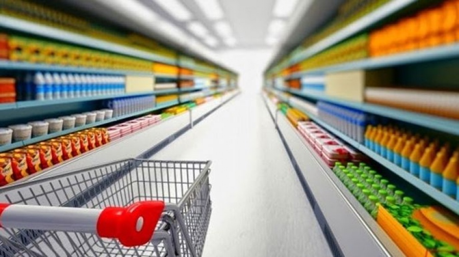 ΙΕΛΚΑ: Στην ίδια περίπου μέση τιμή με το 2017 το χριστουγεννιάτικο τραπέζι στις μεγάλες αλυσίδες σουπερμάρκετ