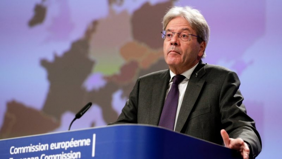 Gentiloni: Επιβράδυνση της ευρωπαϊκής οικονομίας – Οι κυβερνήσεις να πολεμήσουν τον πληθωρισμό