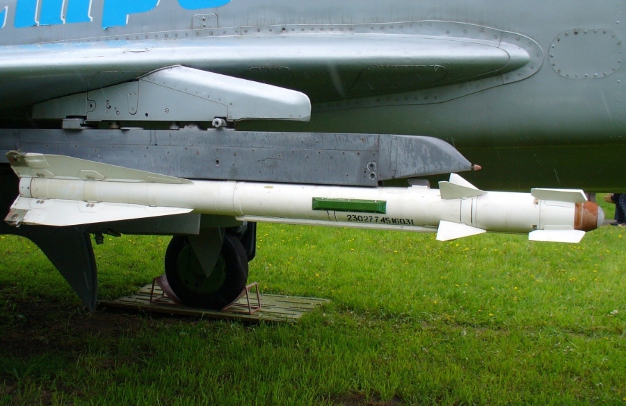 Ουκρανικό MiG-29 καταρρίπτει ρωσικό Bandеrol με πύραυλο R-60 (vid)
