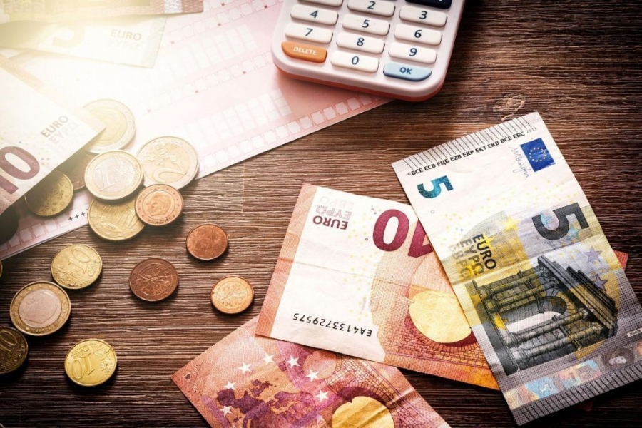 Μέχρι 15.000 ευρώ ενίσχυση σε νέους ανέργους και για 5 μορφές εταιριών