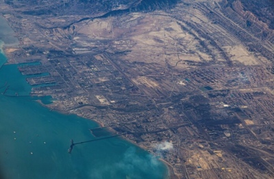 Οι ναυτιλιακές σταματούν τις μεταφορές με δεξαμενόπλοια από τα στενά του Hormuz - Από εκεί διακινείται  το 20% της παγκόσμιας παραγωγής πετρελαίου