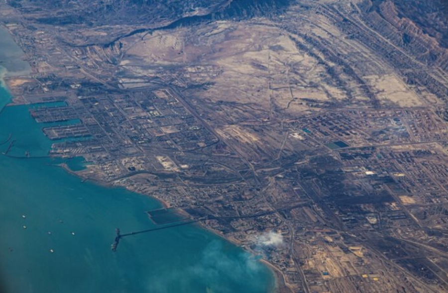 Οι ναυτιλιακές σταματούν τις μεταφορές με δεξαμενόπλοια από τα στενά του Hormuz - Από εκεί διακινείται  το 20% της παγκόσμιας παραγωγής πετρελαίου