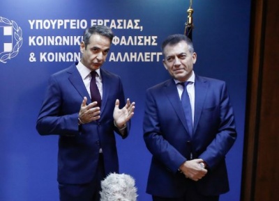 Μητσοτάκης: Τέλη Σεπτεμβρίου οι αυξήσεις στις συντάξεις χηρείας – Συνάντηση με Βρούτση