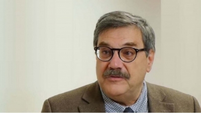 Παναγιωτόπουλος (επιδημιολόγος): Να εμβολιαστούν περισσότεροι – Σοβαρό ενδεχόμενο ένα 4ο κύμα