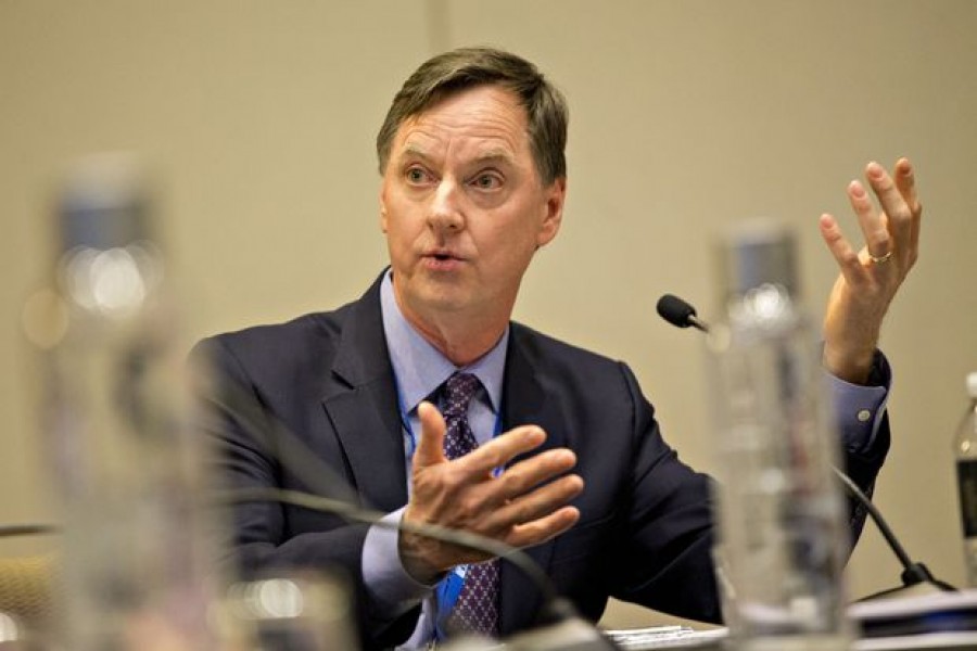 Evans (Fed Chicago): Χωρίς δημοσιονομική στήριξη δεν θα υπάρξει ανάκαμψη