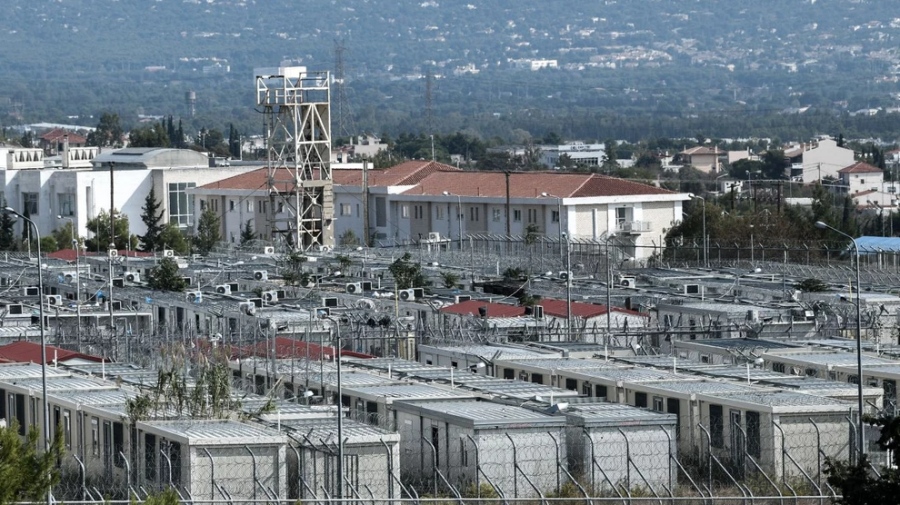 Συνελήφθησαν 4 συνοριοφύλακες για βασανιστήρια στην Αμυγδαλέζα