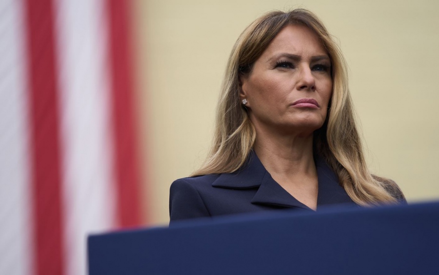 Αποκάλυψη από Melania Trump: Μιλάω συνεχώς με τον Putin