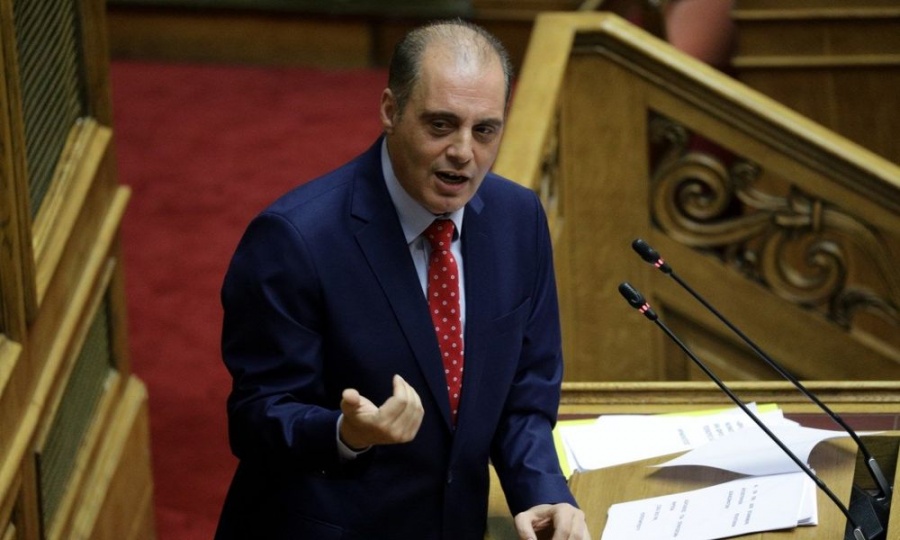 Βελόπουλος προς Κυβέρνηση: Αφήστε τη διακυβέρνηση για χάρη της τηλεόρασης και τα επικοινωνιακά show