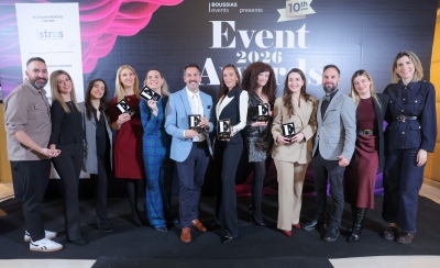Τρία βραβεία στα Event Awards για την PR ενέργεια «Κερνάει ο Μάκης» με τον viral ήρωα του Eurojackpot