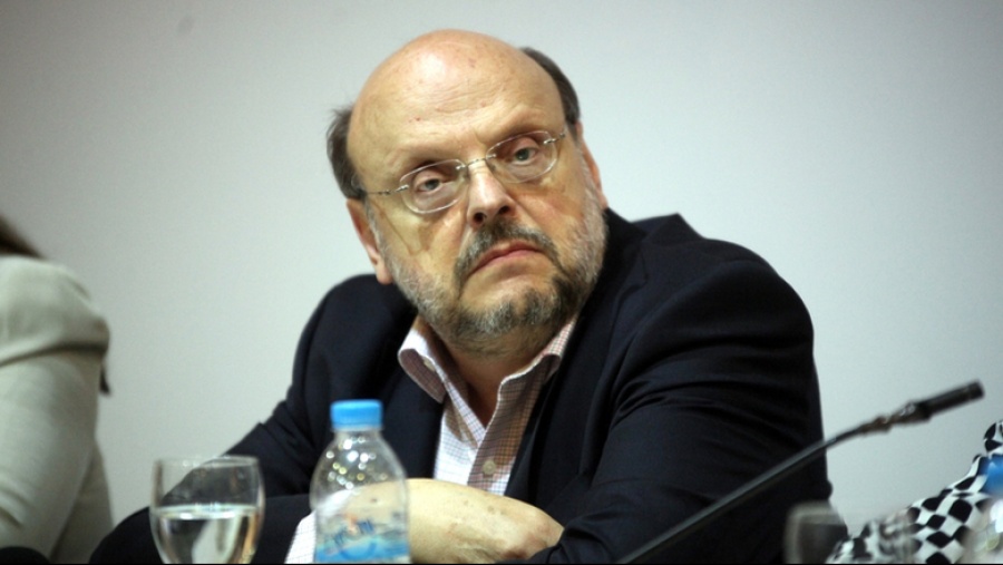 Αντώναρος: Ο Καραμανλής είναι το μόνο μεγάλο εθνικό κεφάλαιο – Τα άκρα δίνουν γραμμή στη ΝΔ