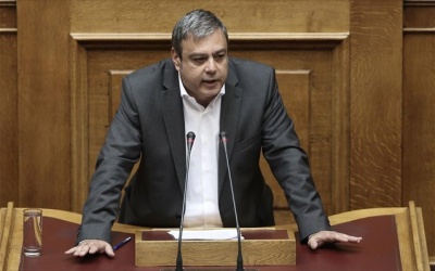 Βερναρδάκης: Μπορεί να δημιουργηθεί μια άλλη κυβερνητική πλειοψηφία με άξονα το Μακεδονικό – Και με βουλευτές των ΑΝΕΛ