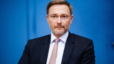 Lindner (ΥΠΟΙΚ Γερμανίας): Αλλαγές στις προτεραιότητες του Ταμείου Σταθερότητας εξαιτίας του Ουκρανικού – Επενδύσεις και όχι δαπάνες