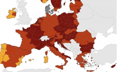 Χάρτης ECDC - Κορωνοϊός: Στο «κόκκινο» παραμένει η Ελλάδα - Αυξήθηκε ο δείκτης θετικότητας