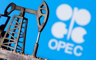 OPEC+: Συμμαχία Ρωσίας, Σαουδικής Αραβίας, ΗΑΕ για εθελούσιες περικοπές στη παραγωγή έως το 2025 – Στήριξη των τιμών