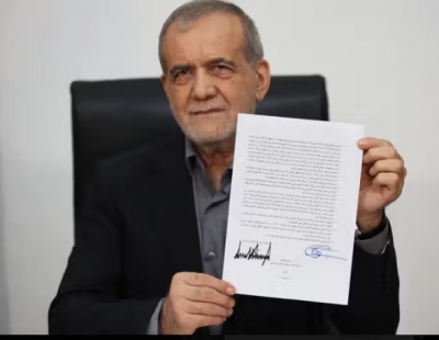 Ιρανός πρόεδρος: Οι ΗΠΑ πρέπει να υποχρεωθούν να τηρήσουν το μνημόνιο κατανόησης