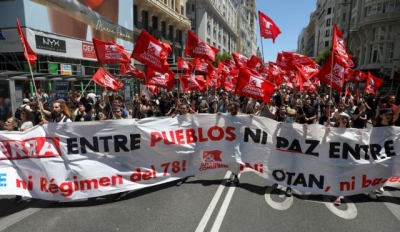 Ισπανία: Διαδηλωτές κατηγορούσαν το ΝΑΤΟ ότι υποδαυλίζει τον πόλεμο στην Ουκρανία