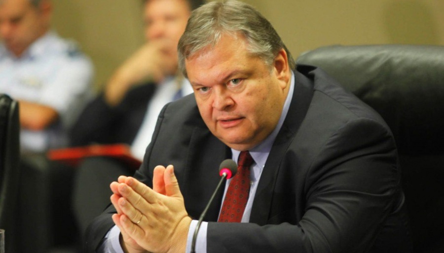 Βενιζέλος: Θεσμική σήψη και έκπτωση - Ο εκβιασμός Τσίπρα επί Καμμένου είναι απόλυτος και ασφυκτικός