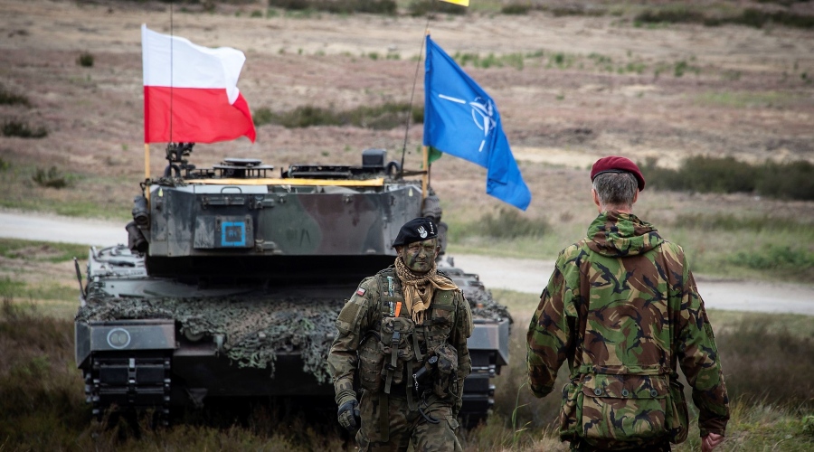  Αποκάλυψη - σοκ από την Πολωνία: Το ΝΑΤΟ εξετάζει την κατάρριψη ρωσικών πυραύλων.