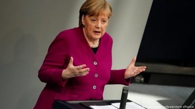 Γερμανία: Κόντρα Merkel με τους πρωθυπουργούς των κρατιδίων για το lockdown