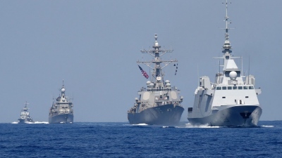 Αμόκ - Η Δύση σχεδιάζει ναυτικό αποκλεισμό στη Βαλτική - Ρωσία: «Δεν αστειευόμαστε, θα τον σπάσουμε δια της βίας»