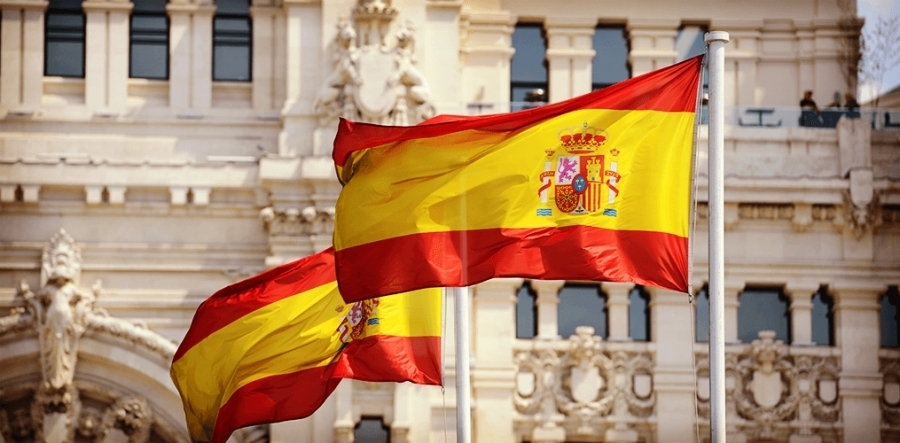 Ισπανία: Πιλοτικό πρόγραμμα για τετραήμερη εργασία σε επιχειρήσεις έως και 250 εργαζόμενους 