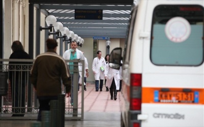 Σε 24ωρη πανελλαδική απεργία οι εργαζόμενοι στα δημόσια νοσοκομεία – Πορεία στο υπ. Εργασίας