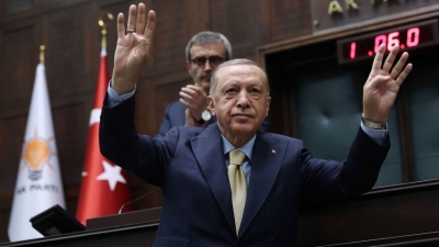 Με... οθωμανική συνταγή, ο Erdogan αμφισβητεί την ελληνική κυριαρχία - Πολεμικό σόου στη Σμύρνη με «απόβαση σε νησιά»