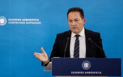 Πέτσας: Πριν από τα Χριστούγεννα θα καταβληθεί το κοινωνικό μέρισμα σε οικονομικά ευάλωτους πολίτες