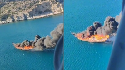 Η στιγμή που τουριστικό πλοιάριο στη Ρόδο καίγεται ολοσχερώς - Βίντεο ντοκουμέντο