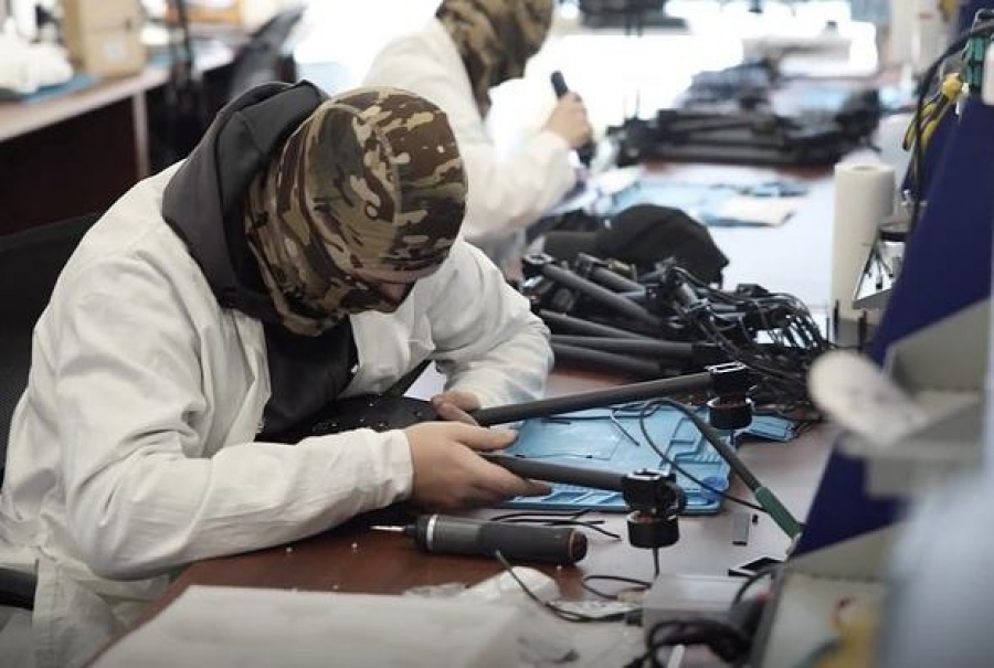 Η Ρωσία βιομηχανοποιεί τον ασύμμετρο πόλεμο με τα drones Ikar – Φθηνά και ανελέητα διαβρώνουν κάθε άμυνα