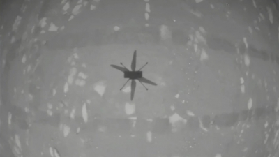 Ιστορική πρώτη πτήση στον Άρη για το ρομποτικό ελικόπτερο Ingenuity της NASA