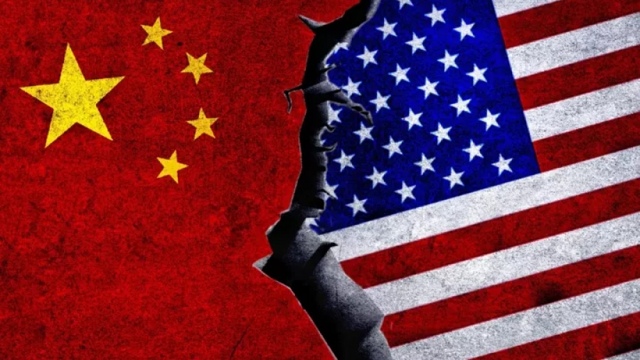 Πόλεμος εφοδιασμού από ΗΠΑ σε Κίνα: Μπλόκο στις εξαγωγές κρίσιμων τεχνολογιών - Στο στόχαστρο οι κινητήρες αεροσκαφών