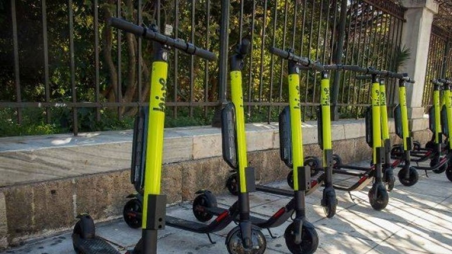 Υπ. Μεταφορών: Νέες ρυθμίσεις για τη χρήση των ηλεκτρικών πατινιών