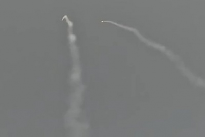 Αστραπή στον ουρανό: Το Ιράν χρησιμοποίησε για πρώτη φορά τον πύραυλο Haj Qasem