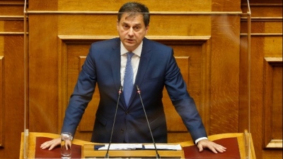 Θεοχάρης (υφ. Οικονομικών): Έως το 2026 η Ελλάδα πρέπει να καλύψει την απόσταση από τον ευρωπαϊκό μέσο όρο, στον «κενό ΦΠΑ»