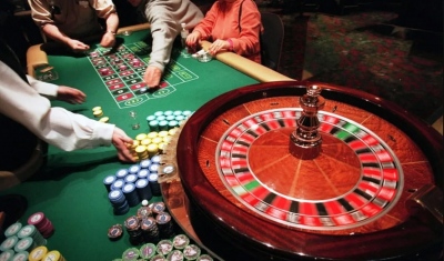 Ανατροπή… έρχεται «πογκρόμ» για τον παράνομο τζόγο: Φυλακή έως 10 χρόνια και πρόστιμα 100.000 ευρώ