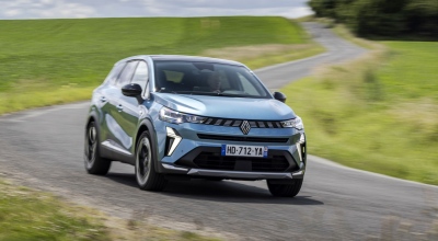 Νέο Renault Symbioz Full Hybrid E-Tech 160: Περισσότερη ισχύς, 4,3 λτ./100 χλμ. και τιμή από 27.900 ευρώ