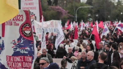 Εργατική Πρωτομαγιά: Ολοκληρώθηκαν οι συγκεντρώσεις στο κέντρο της Αθήνας - Άνοιξαν οι δρόμοι