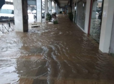 Απανωτά σοκ ανικανότητας από το κράτος - Μετά τη φονική πυρκαγιά με 91 νεκρούς και 25 αγνοούμενους, ήρθε η πλημμύρα