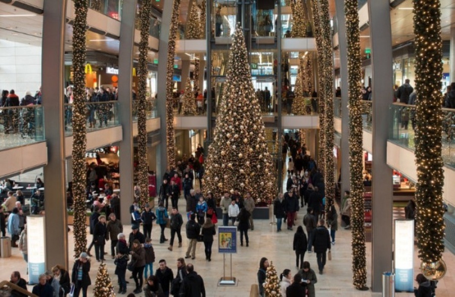 Ανοιχτά 09:00 με 21:00 σήμερα Πέμπτη 27/12 τα εμπορικά καταστήματα – Πώς θα λειτουργήσουν τις επόμενες ημέρες