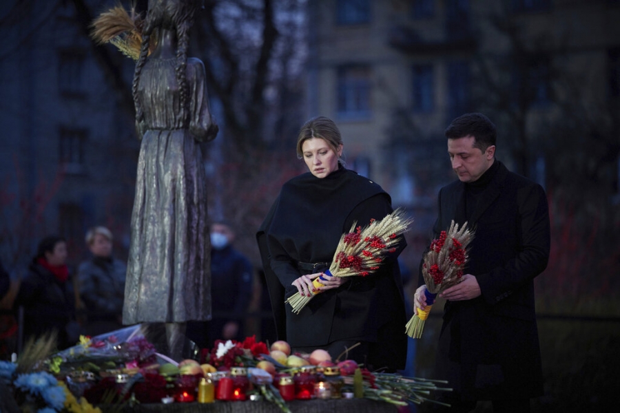 Οργή Ρωσίας: Η Γερμανία ξεπλένει το ναζιστικό της παρελθόν - Bundestag: Γενοκτονία ο Μεγάλος Λιμός της Ουκρανίας